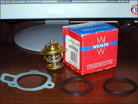 Замена термостата на Audi 80 (ThermostatKit.jpg)